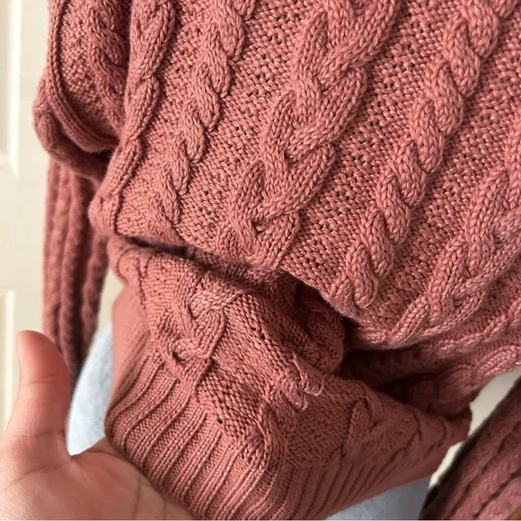 Fashion Nova Dusty Pink V-Neck Cropped Sweater - Picture 3 of 6